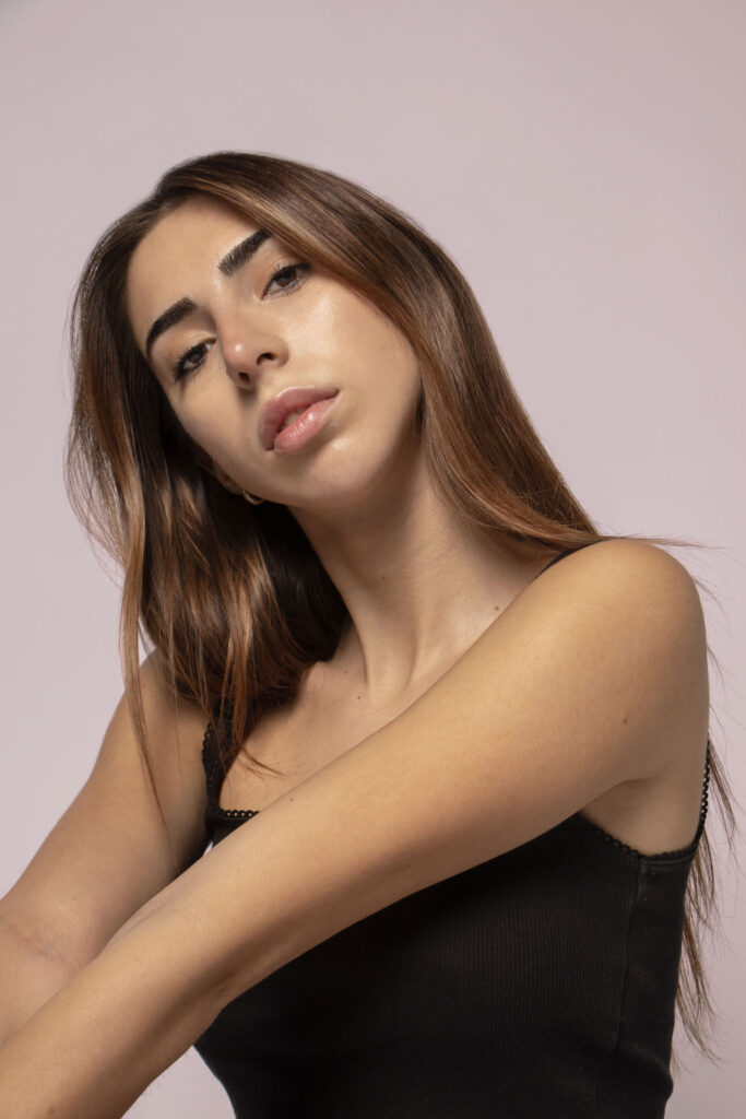 Rebecca-Daniala-Studio-zeynep-fotoritocco-a